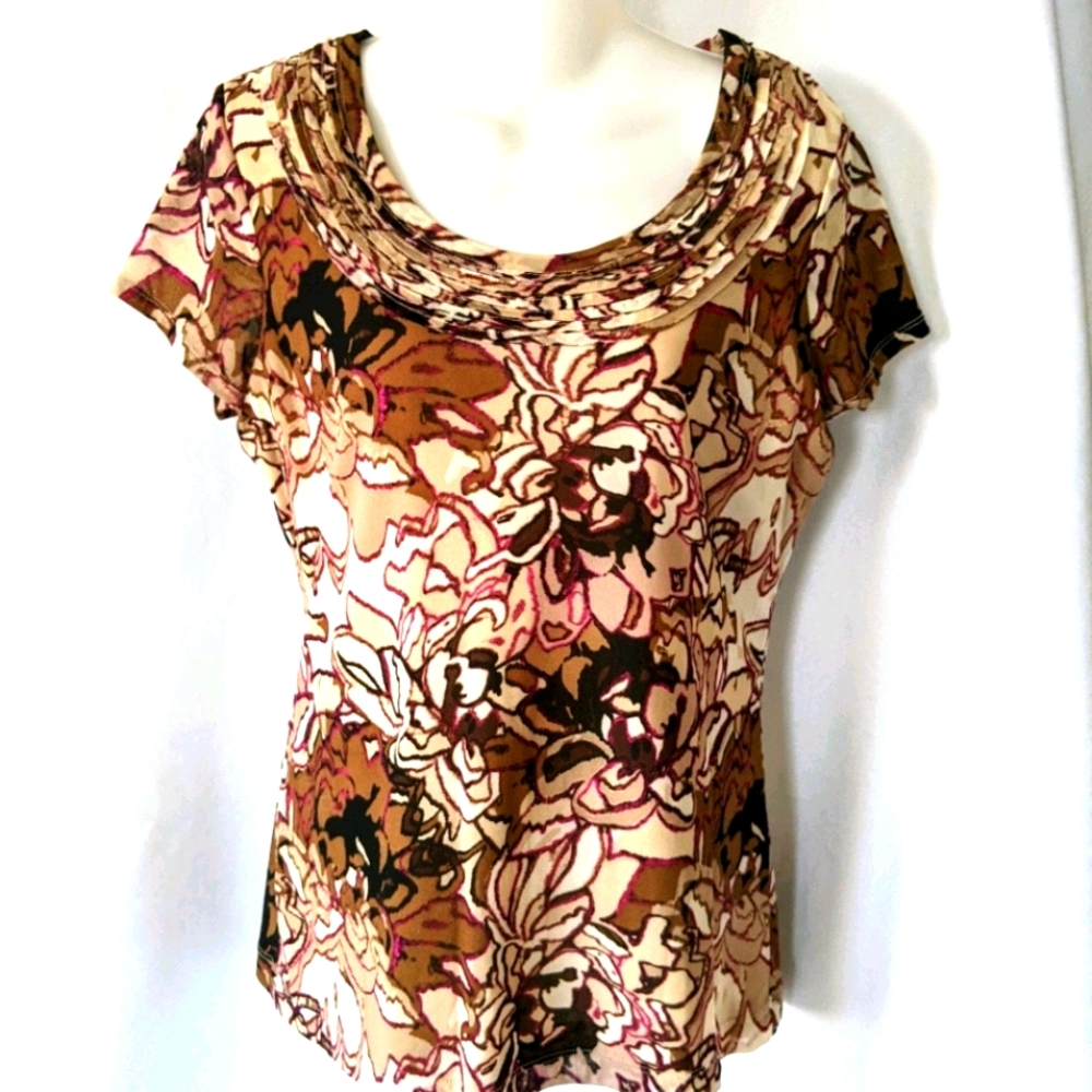 Dana Buchman Scoopneck Short Sleeve Shirt